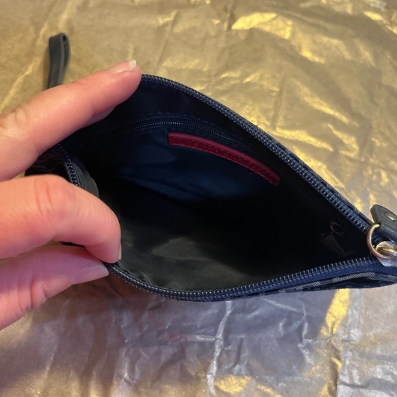Tommy Hilfiger Blue Monogram Wristlet - Picture 4 of 6